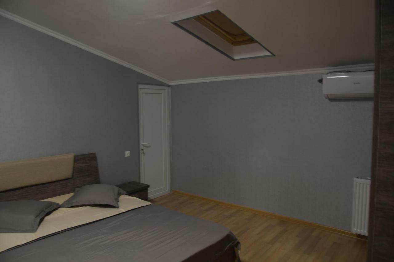Gogoli Family Hotel Tbiliszi Kültér fotó